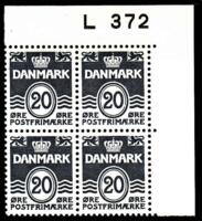 L372